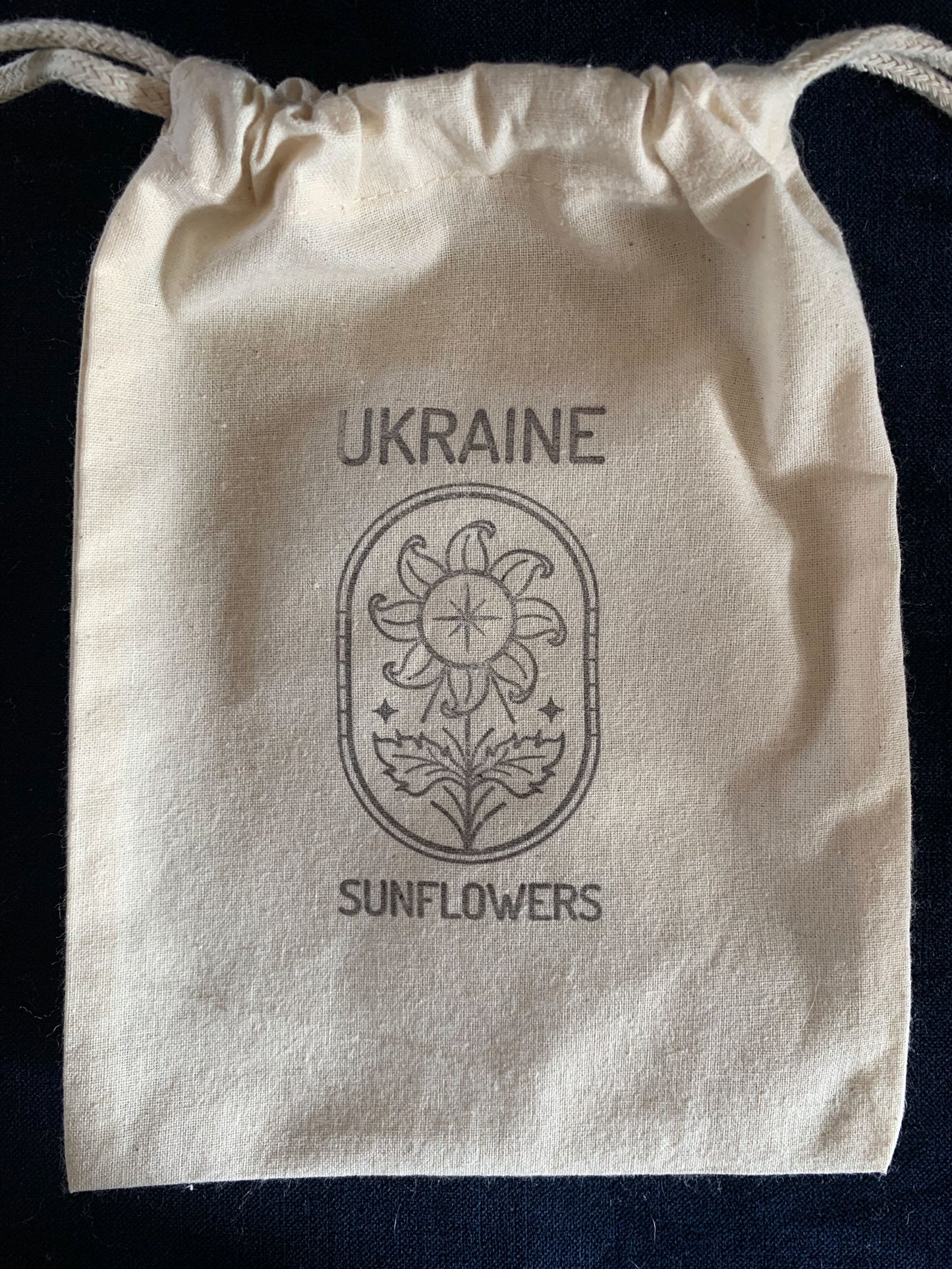 Sunflower seed paper and reusable produce bag for Ukraine